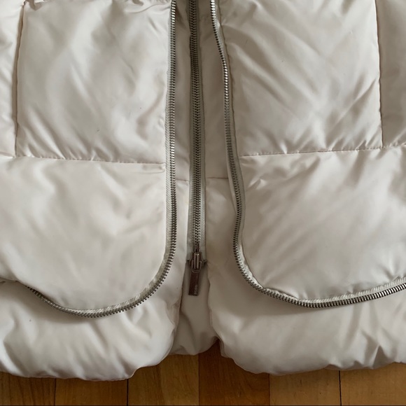 BCBG MAXAZRIA white puff coat - Picture 4 of 8